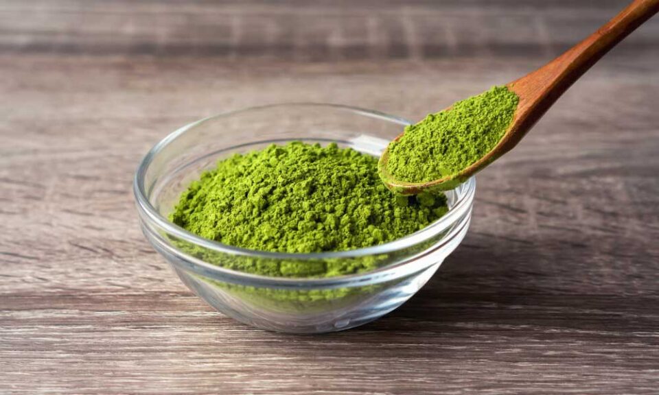 Kratom powder